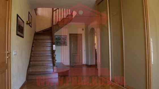 Продаж 2-поверховий Будинок з ділянкою 10 сот 270 кв.м  на Вишневая Гора