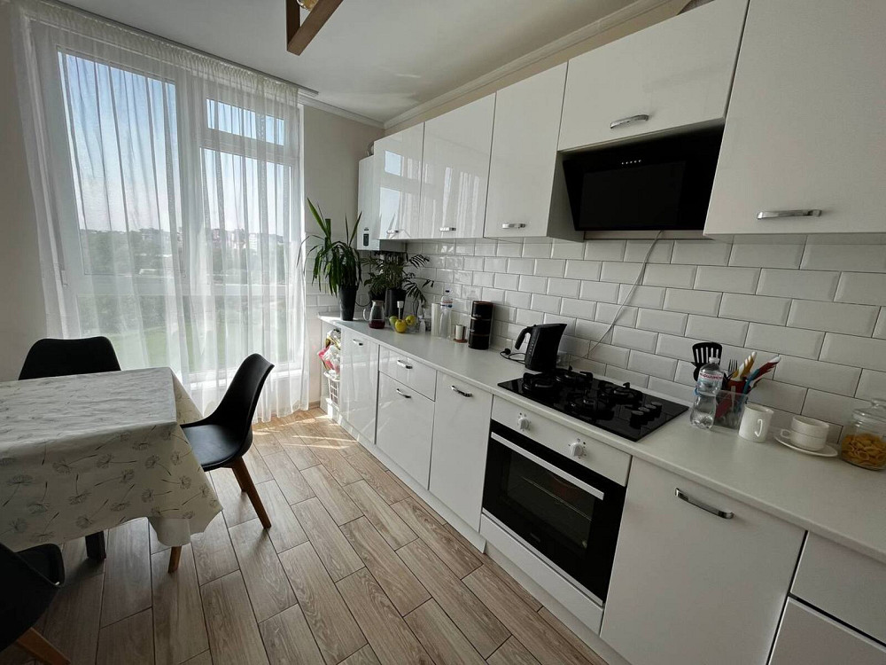 Продаж 2х-кімнатної квартири з ремонтом вул. Білогірська Тернопіль - фото 1