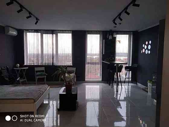 Оренда Квартира 1-кімнатна, 10/10 поверх на Олімпія Галика, 75 Kiev