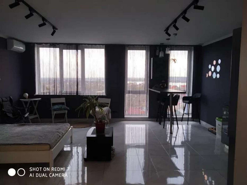 Оренда Квартира 1-кімнатна, 10/10 поверх на Олімпія Галика, 75 Київ - фото 1