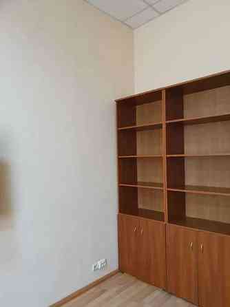 Оренда Квартира 3-кімнатна, 1/5 поверх на ул. Саксаганского Kiev