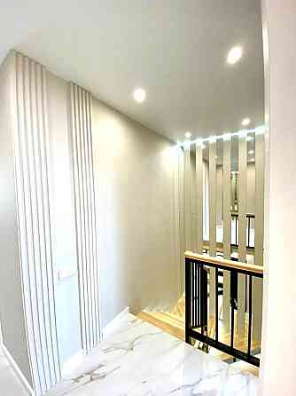 Продаж Квартира 2-кімнатна, 9/10 поверх на Данченка вул., д. 34А Киев