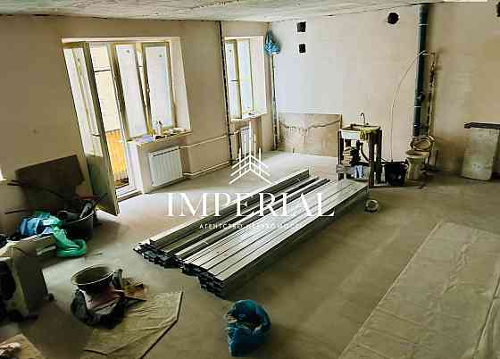 Продаж 2к Квартира 39.1 кв.м Набережно-Луговая вул. Киев