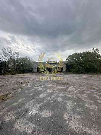 Продаж комерційне приміщення на Днепровская ул., 1 