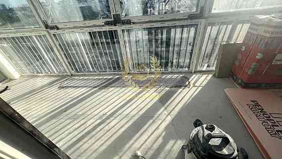 Продаж Квартира 4-кімнатна на Кавалеридзе Ивана ул., 7 Киев