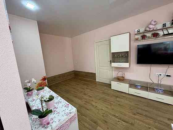 Оренда Квартира 2-кімнатна, 3/4 поверх на Автозаводська, 87 Киев