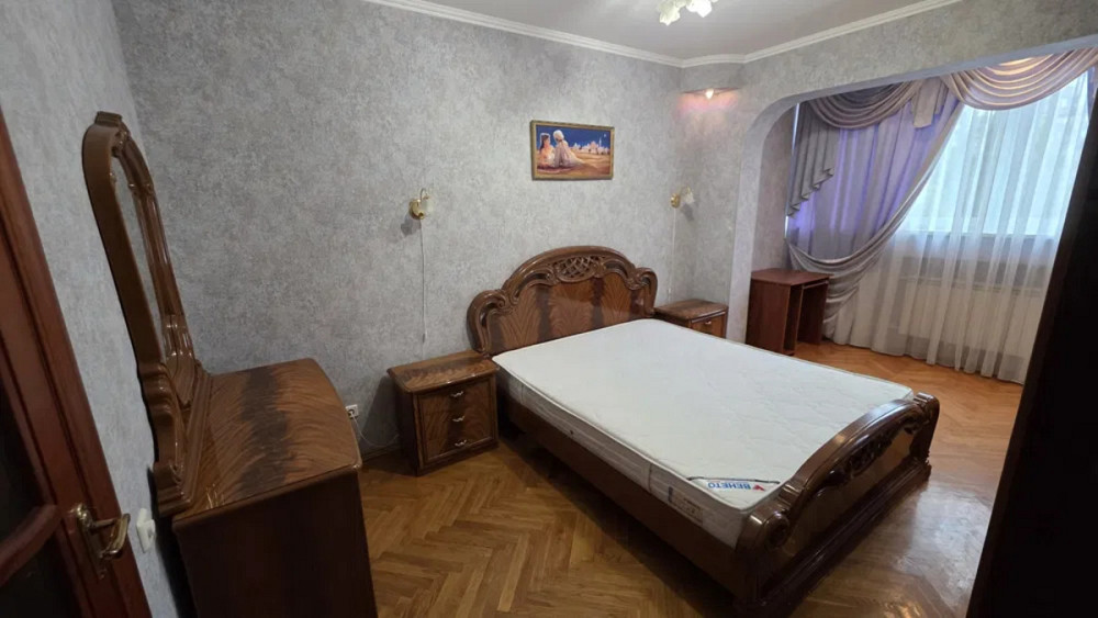 Оренда Квартира 2-кімнатна, 4/10 поверх на Кікабідзе, 3 Київ - фото 1