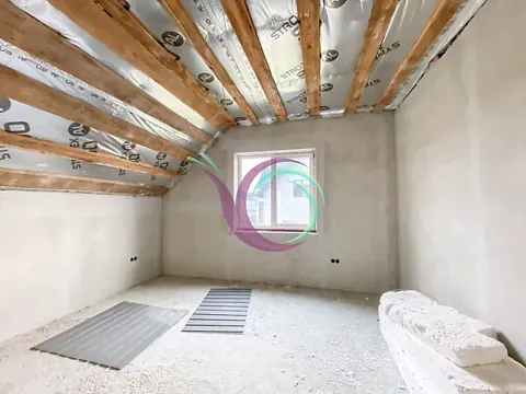 For sale 2-storey   220 sq.m 6 rooms at Соборності вулиця  - photo 9