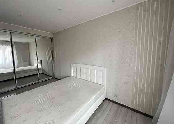 Продаж Квартира 2-кімнатна, 10/12 поверх на Запорожское шоссе, 28П Дніпро