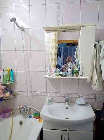 Продаж Квартира 3-кімнатна, 1/16 поверх на вул. Сонячна Kharkiv