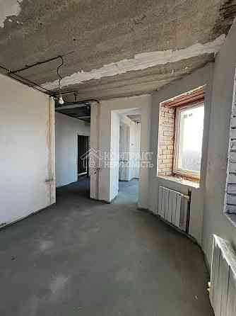 Продаж Квартира 4-кімнатна, 14/15 поверх на вул. Професорська Харьков