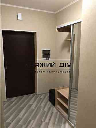 Продаж 1к Квартира 50 кв.м Пчелки Елены ул. Київ