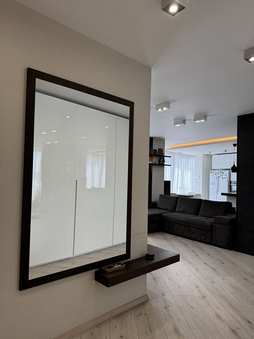 Продаж Квартира 3-кімнатна, 19/23 поверх на Дніпровська наб. вул., д. 19 Киев - изображение 1