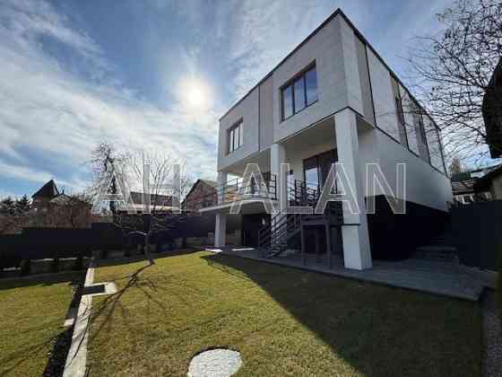 Продаж Будинок 5-кімнатний на Листопадна вул., 1 Киев