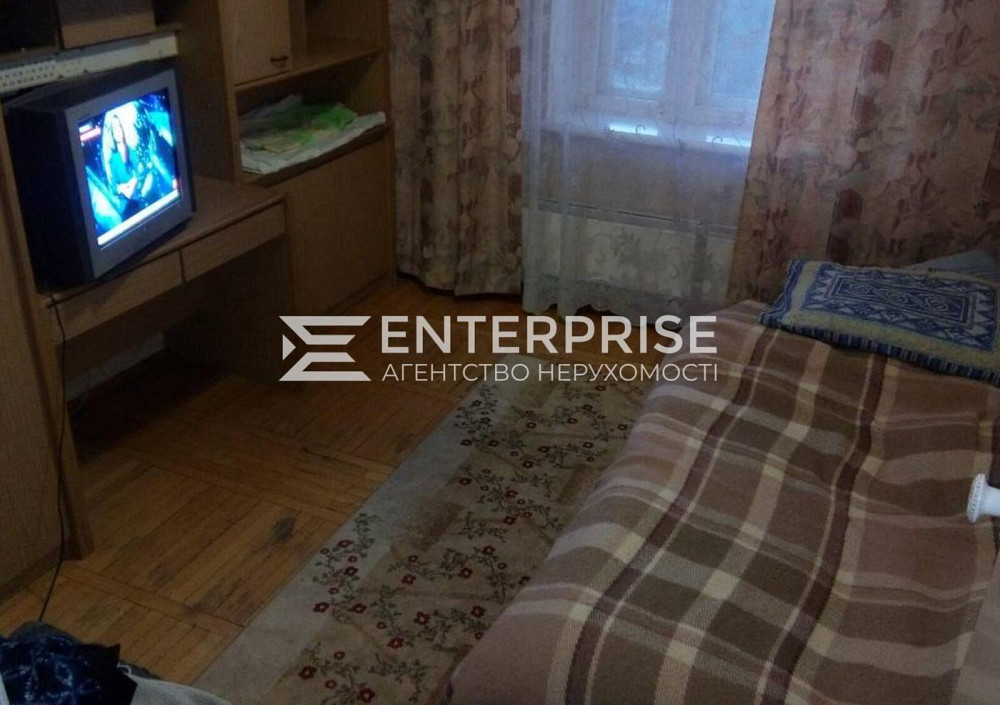 Продаж 3к Квартира 73 кв.м Калачевская вул. Киев - изображение 1