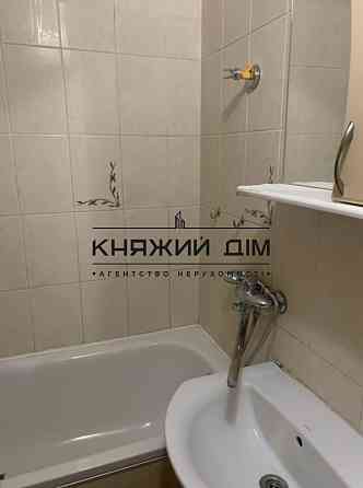 Оренда Квартира 2-кімнатна, 1/14 поверх на Бориспольская ул. Киев