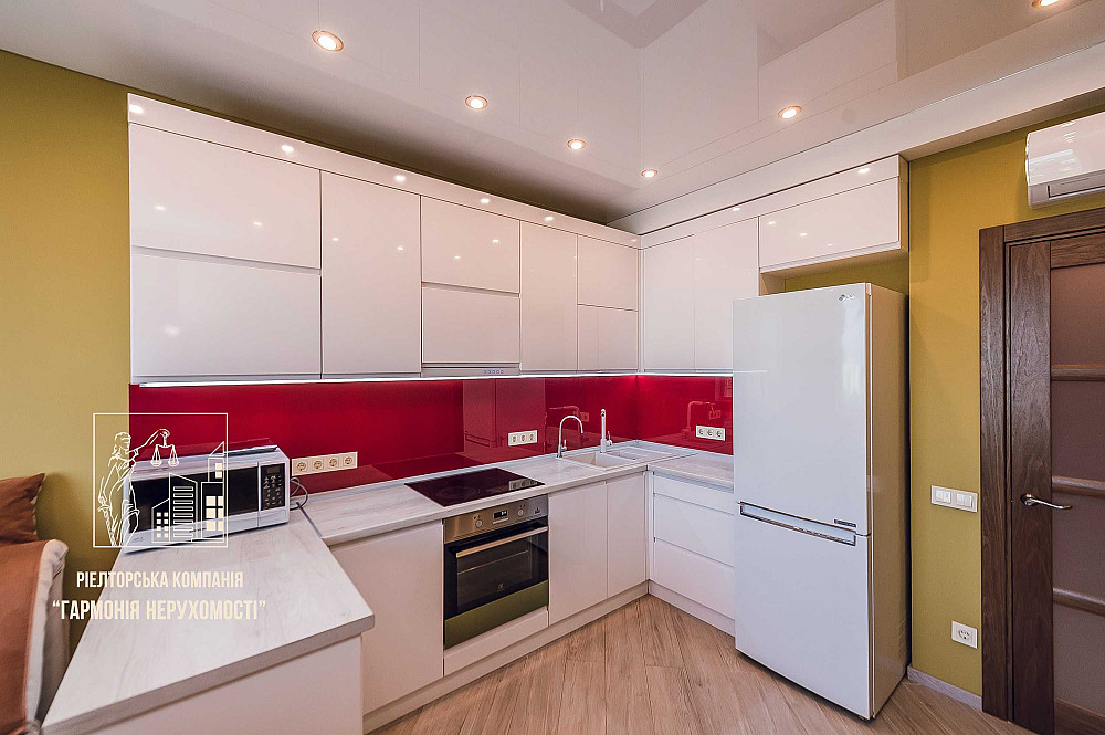 Продаж Квартира 3-кімнатна, 18/25 поверх на Берестейський вул., д. 109а Kiev - photo 1