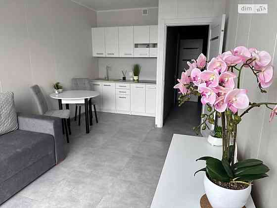 Оренда Квартира 1-кімнатна, 26/26 поверх на Миколи Бажана, 17 Kiev