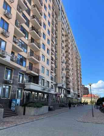 Оренда торгове приміщення на Литературная ул., 8 поверх - -1/14 Одеса