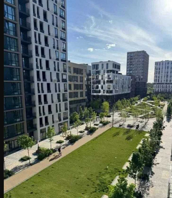 Продаж Квартира 2-кімнатна, 5/7 поверх на Салютна вул., д. 2б Київ - фото 3