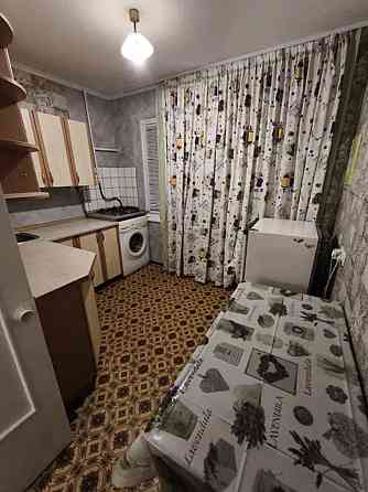 Оренда Квартира 1-кімнатна, 1/9 поверх на Райдужна, 3а Київ