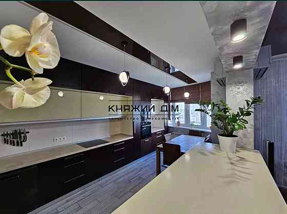 Продаж 3-х кімнатної ,вл.Драгоманова 40 Ж .м.Позняки Киев