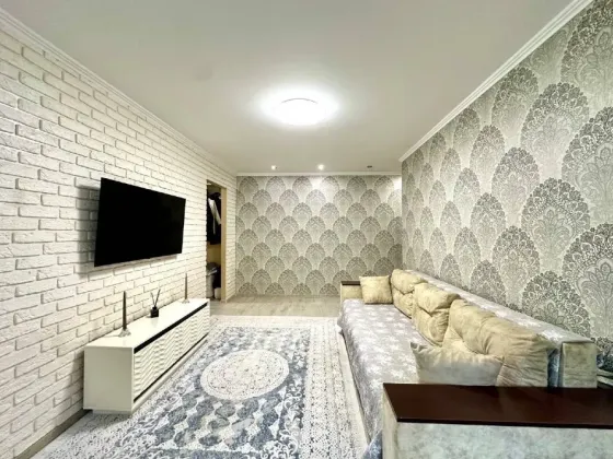 Продажа 3к Квартира 56 кв.м відінська,38 Ровно