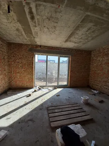 Продаж 2-поверховий   120 кв.м 4 кімн. на Кулика і Гудачека (Макарова) вулиця Рівне - фото 2