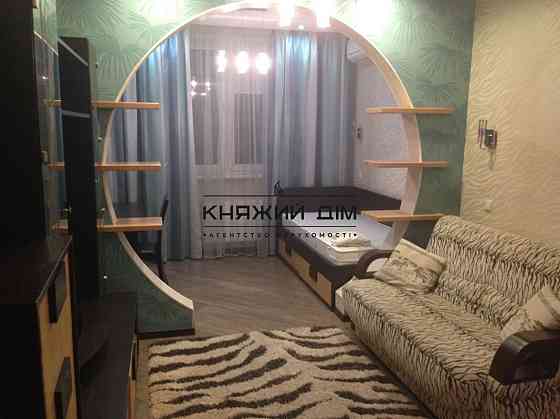 Оренда Квартира 3-кімнатна, 23/25 поверх на Єлизаветы Чавдар ул. Kiev