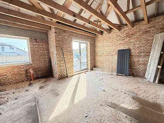 Продаж Будинок 3-кімнатний на вул. Шкільна Velykyi Zhytyn