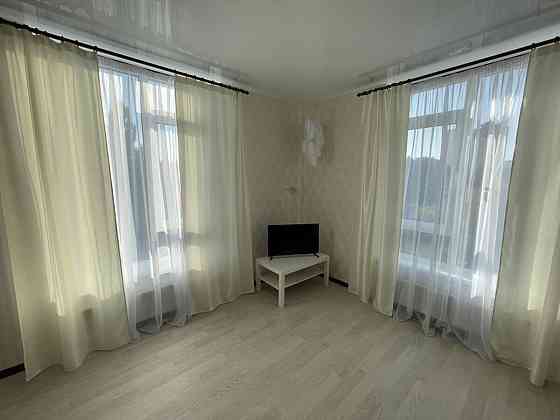 Оренда Квартира 1-кімнатна, 3/16 поверх на Любомира Гузара, 9б Киев