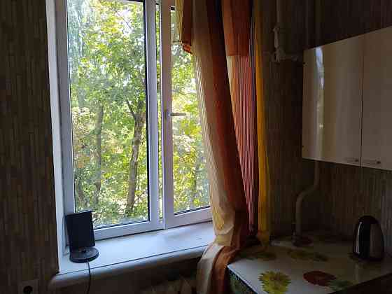 Оренда Квартира 1-кімнатна, 3/5 поверх на Вірського, 14/9 Kiev