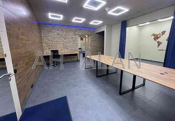 Оренда Будинок 3-кімнатний на Саксаганського вул., 43 Киев