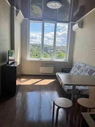 Оренда Квартира 1-кімнатна, 3/27 поверх на Брожка, 70 Киев