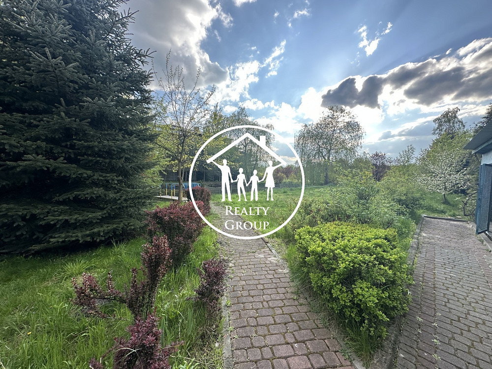 Розкішний будинок з озером: ваша власна оаза спокою  - фото 11