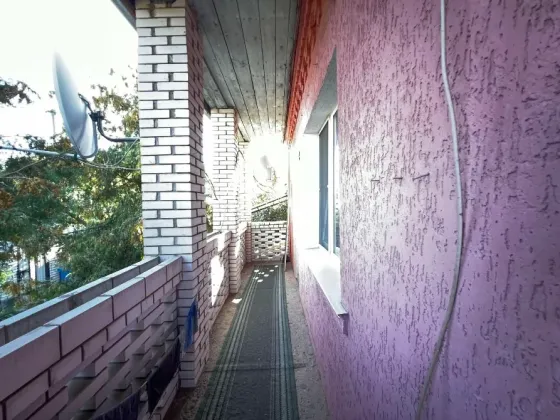 Продаж 2-поверховий Будинок з ділянкою 9 сот 286.1 кв.м 4 кімн. на вул. Леонтовича Вінниця