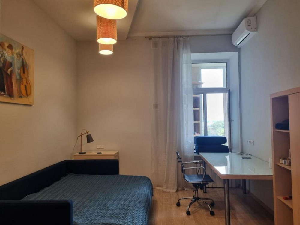 Продаж 3к Квартира 130 кв.м Велика Житомирська вул. Kiev - photo 2