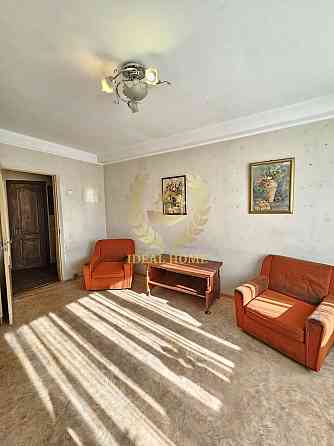 Продаж Квартира 3-кімнатна, 3/5 поверх на Остафия Дашкевича ул., 26 Киев