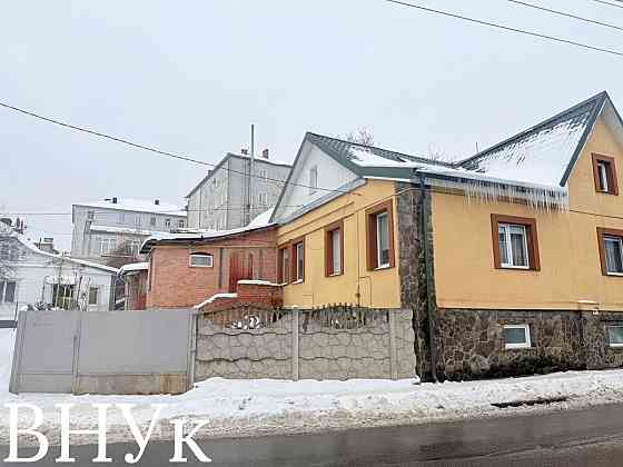 Продаж Квартира 1-кімнатна, 1/1 поверх на Івана Франка Луцьк