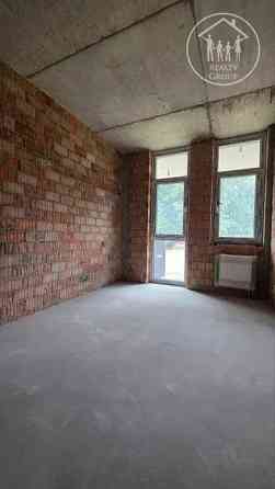 Продаж Квартира 1-кімнатна, 4/8 поверх на Галицька Винники