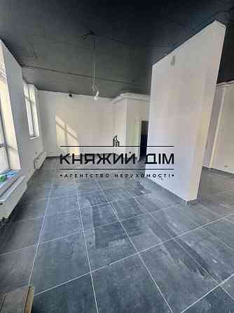 Оренда торгове приміщення на вул. Підмогильного Валер'яна поверх - 1 Киев