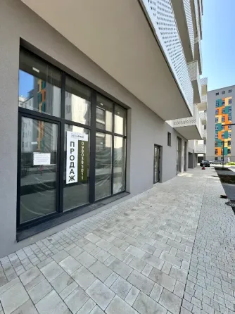 Продаж Приміщення в житловому будинку площа 90 кв.м 1-й поверх на Краківський Івано-Франківськ