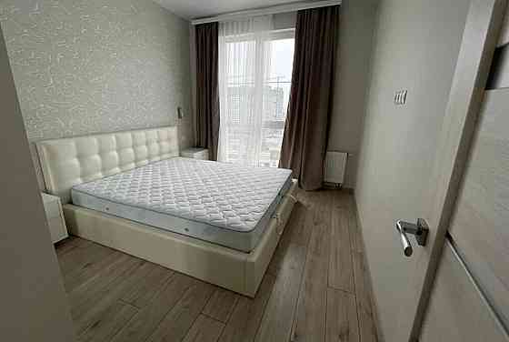 Продаж Квартира 1-кімнатна, 14/16 поверх на Михайла Максимовича вул. (Онуфрія Трутенка), 24 Київ