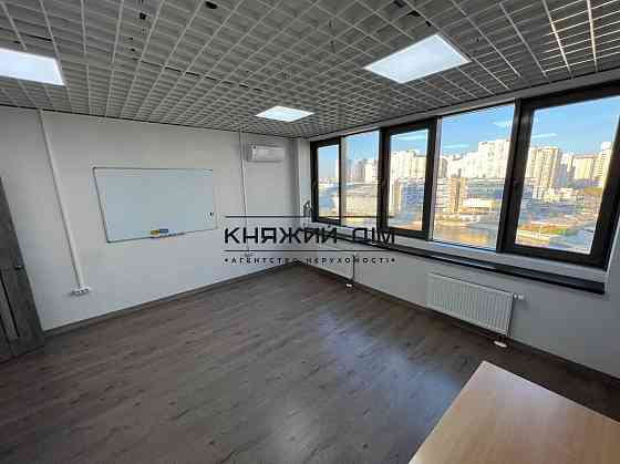 Оренда офісне приміщення на Трускавецкая ул. поверх - 9/25 Киев