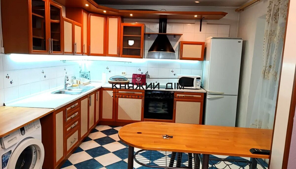 Оренда Квартира 3-кімнатна, 11/16 поверх на Вишняковская ул. Киев - изображение 2