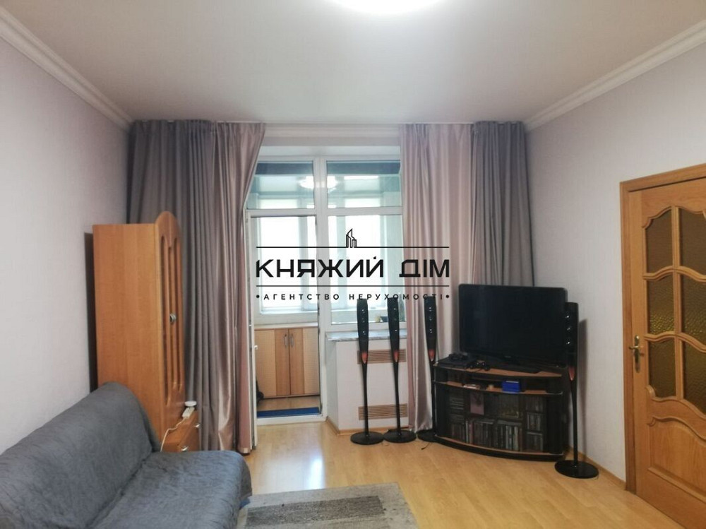 Продаж 3-кім. квартири у Дарницькому районі. Код об'єкту: 21145642 Київ - фото 2