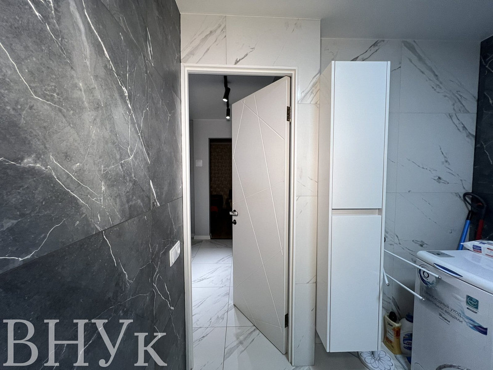 Продаж Квартира 3-кімнатна, 3/5 поверх на Відродження Луцк - изображение 7