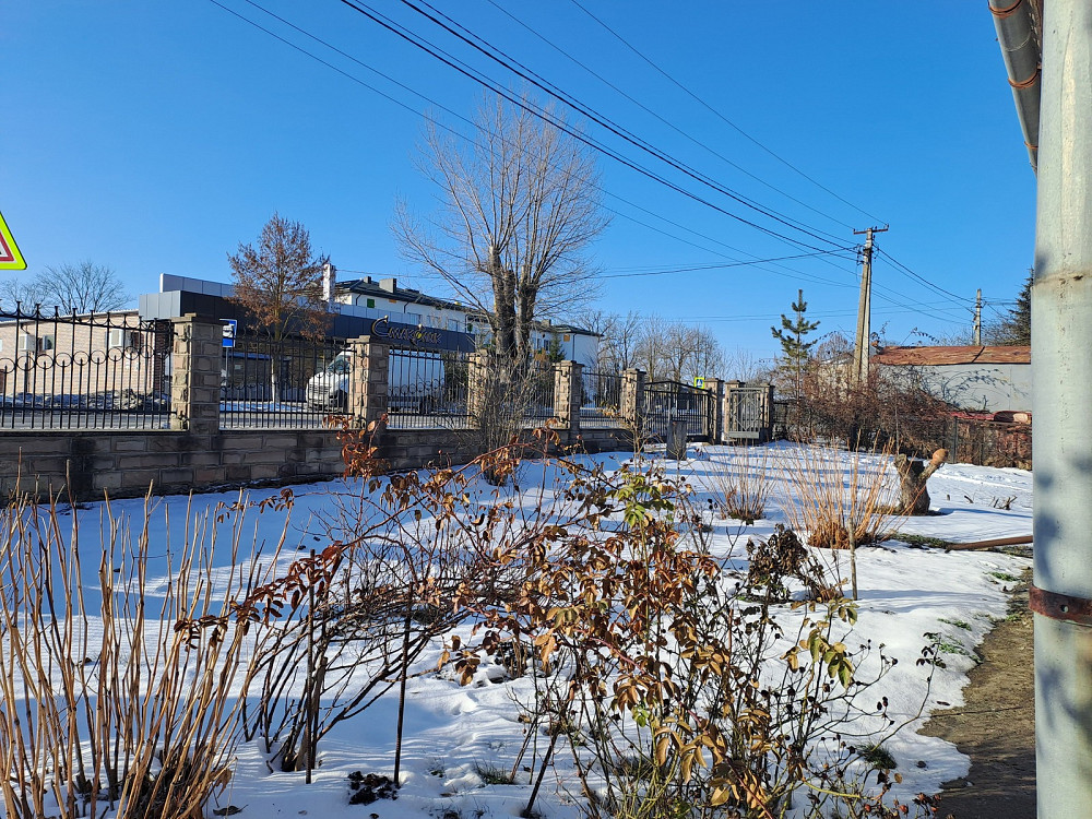 Продаж земельної ділянки з будинком у центрі Великих Гаїв  - фото 10