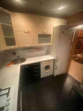 Оренда Квартира 2-кімнатна, 4/5 поверх на ул. Эстонская, 1/5 Київ