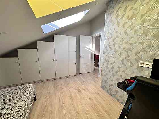 5-ти кімнатна дворівнева, Дмитра Луценка вул., 8, Голосіївський Kiev